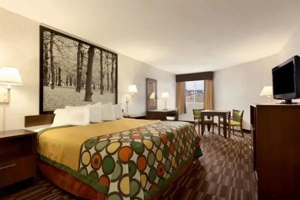 Riverdale Inn 4